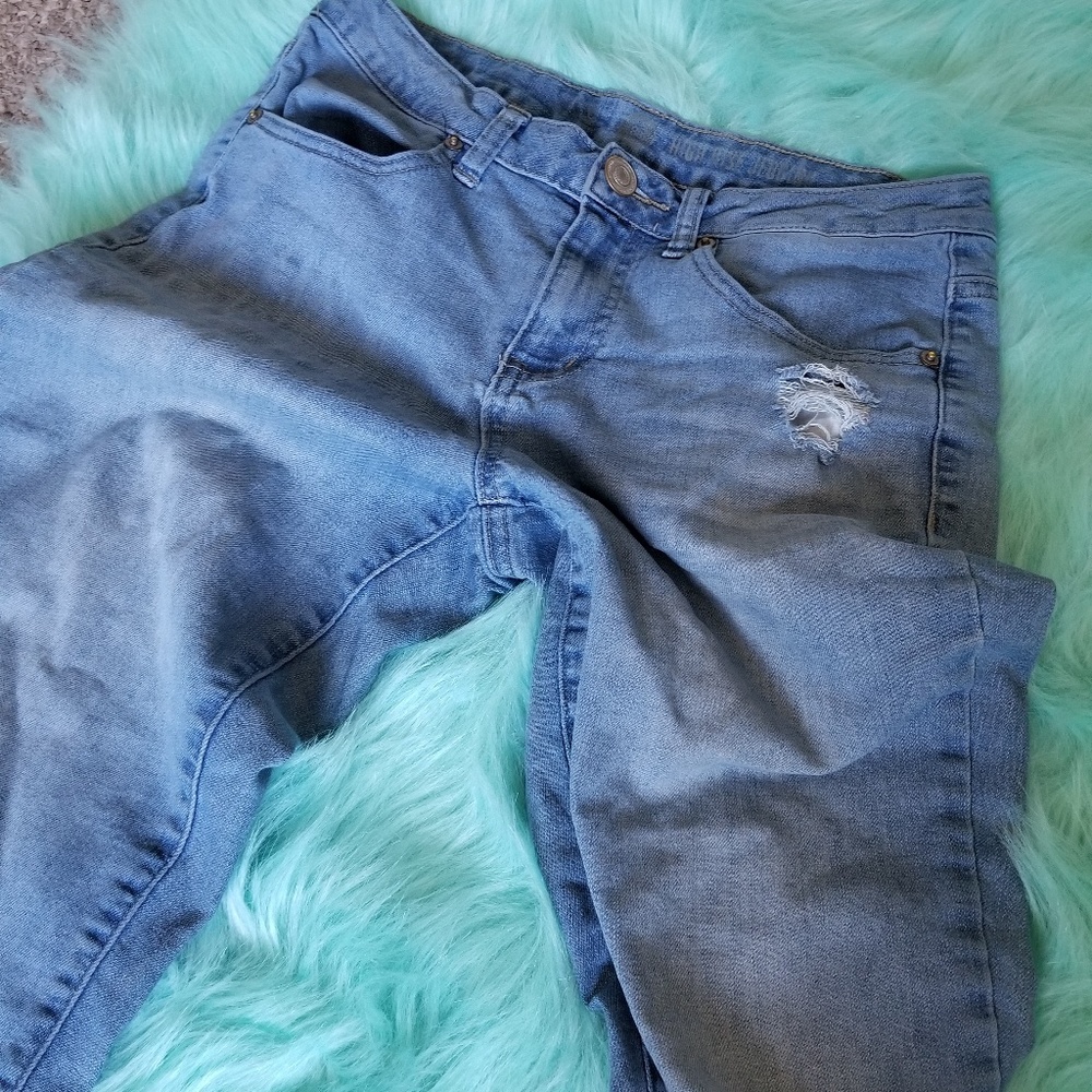 High Rise Jeans - Picture 2 of 6